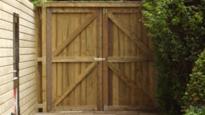 Houten poort op maat laten maken Zeist 2