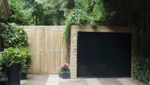 Houten poort op maat laten maken Zeist