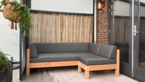TENSO loungebank op maat laten maken van douglas hout